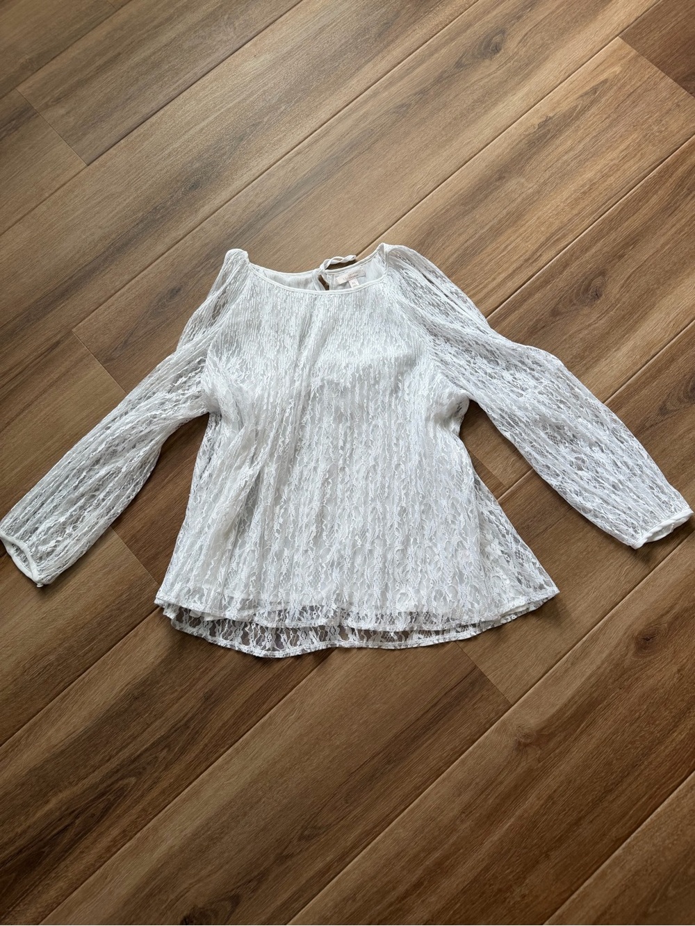 LC Lauren Conrad White Sheer Lace Long-Sleeve Blouse